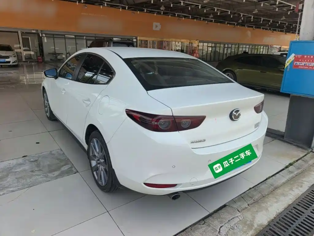 Mazda 3 Axela — миниатюра 5