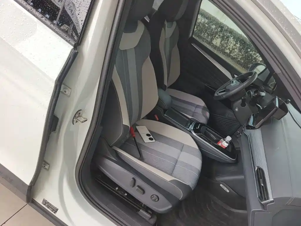 Volkswagen ID.4 Crozz — миниатюра 25
