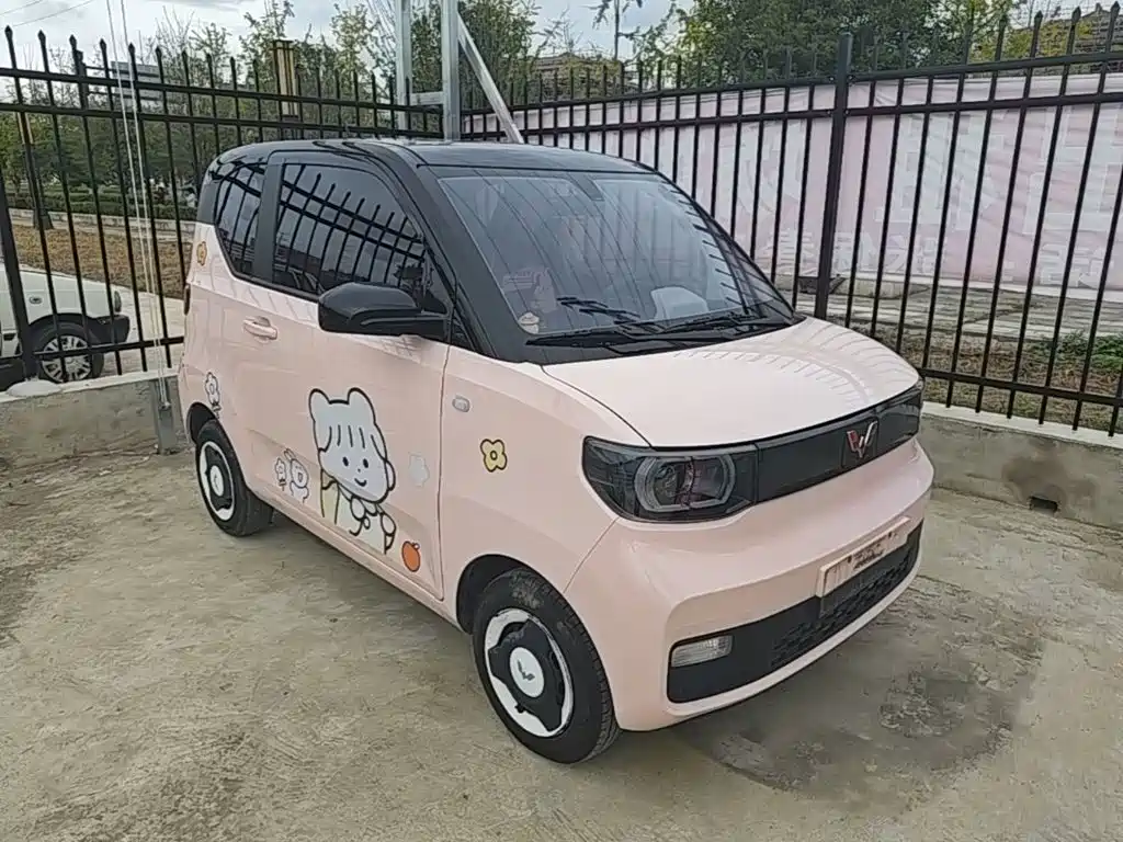 Wuling MINIEV — миниатюра 4