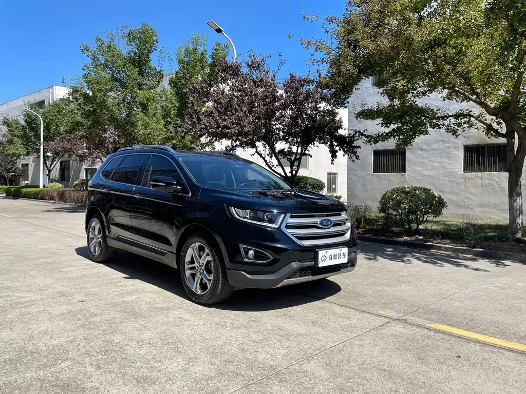 Ford Edge — миниатюра 3