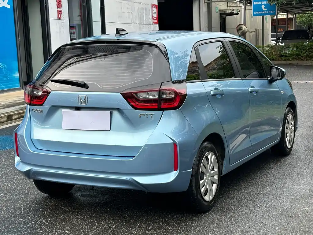 Honda Fit — миниатюра 11