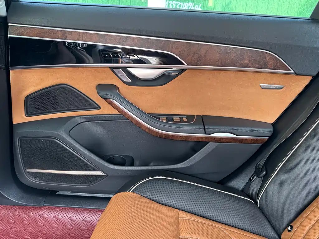 Audi A8 — миниатюра 17