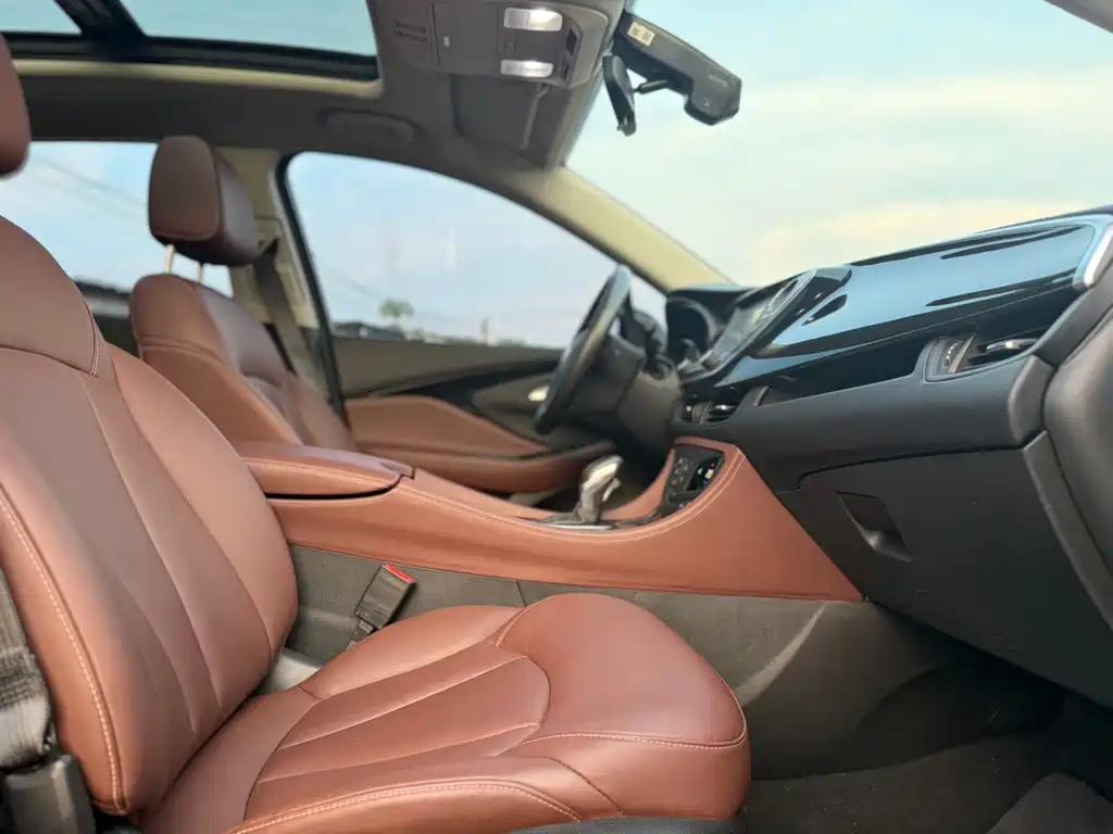 Buick Envision Plus — миниатюра 14
