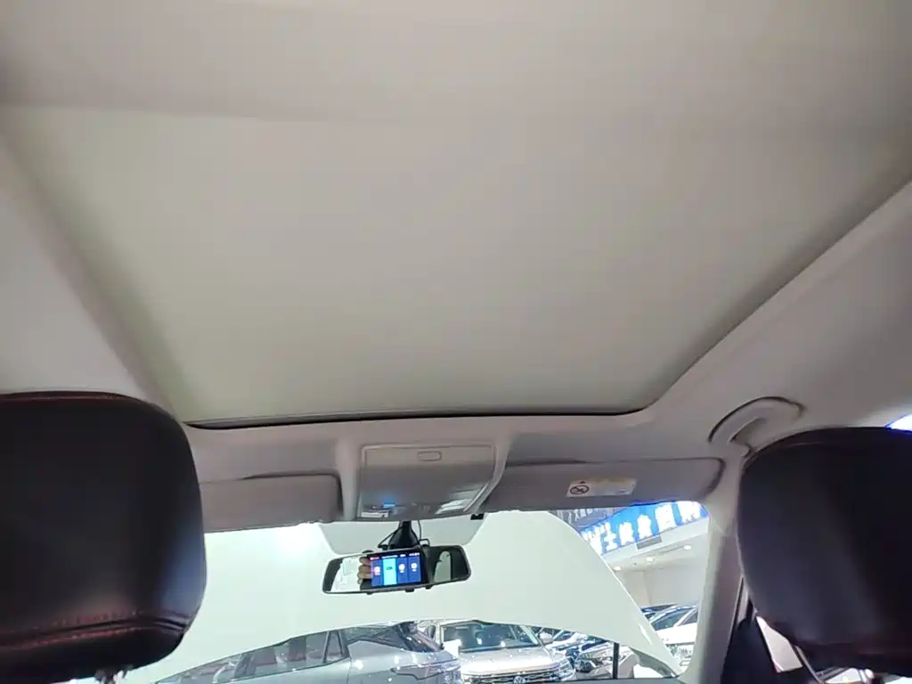Skoda Kodiaq — миниатюра 18