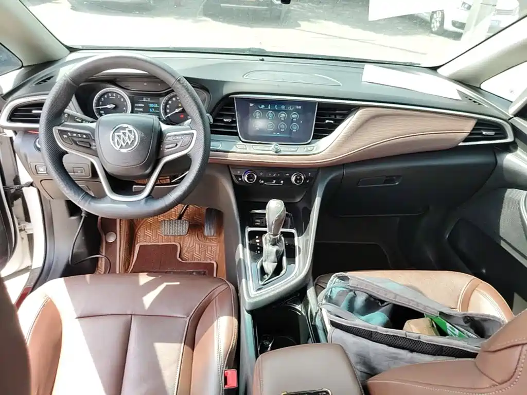 Buick GL6 — миниатюра 10
