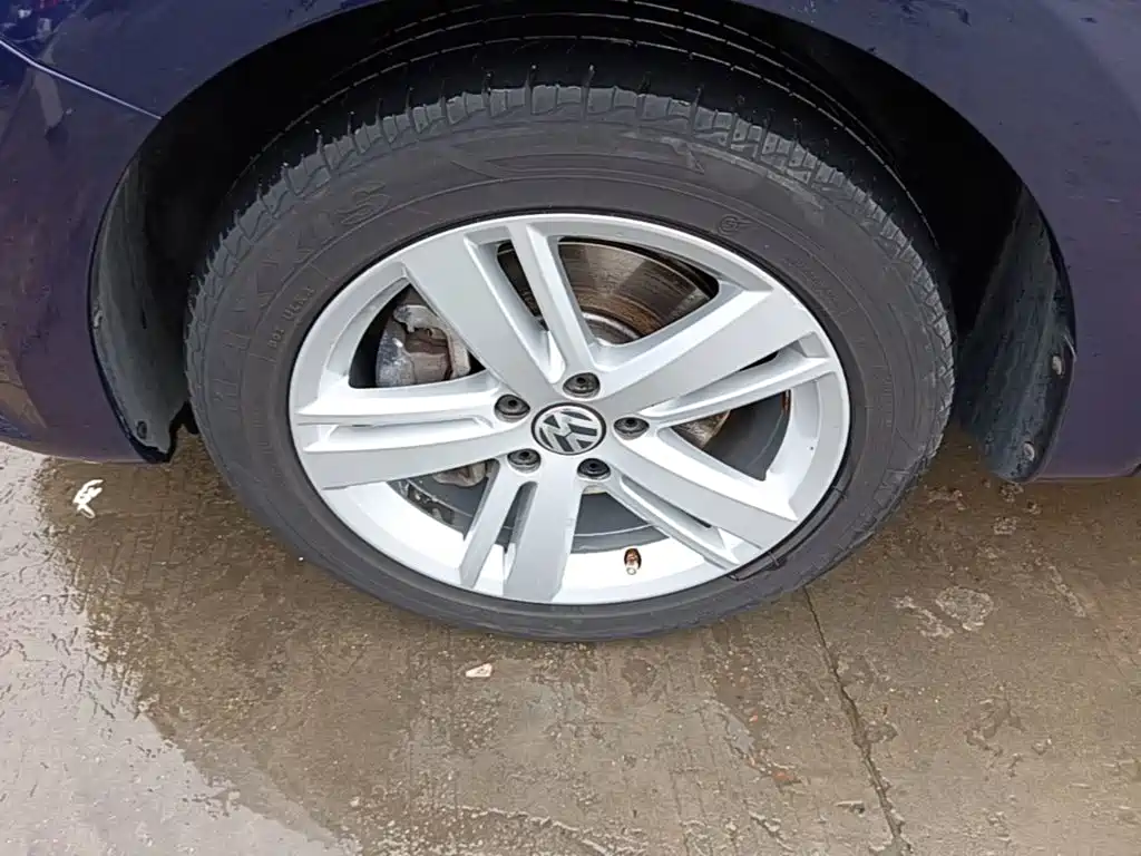 Volkswagen Sharan — миниатюра 23