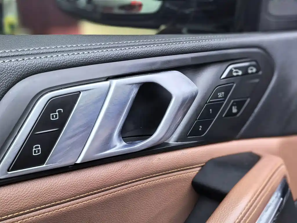 BMW X6 — миниатюра 19