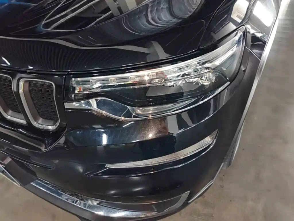 Jeep Grand Commander — миниатюра 24