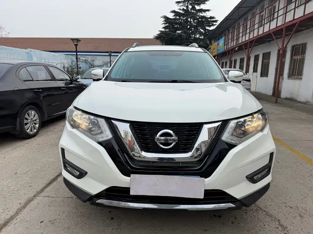NISSAN QIJUN