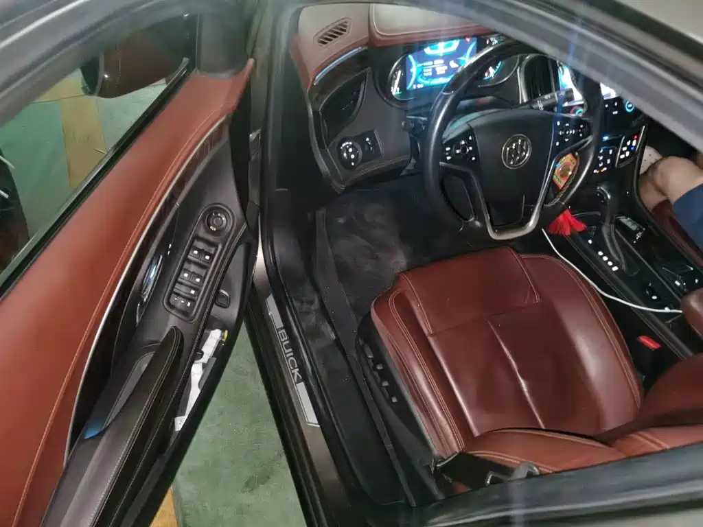 Buick LaCrosse — миниатюра 14