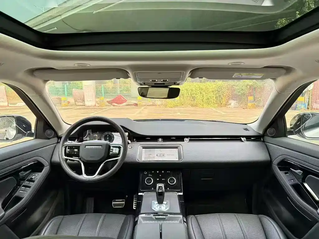 Land Rover Range Rover Evoque 2023 L 200PS Elite