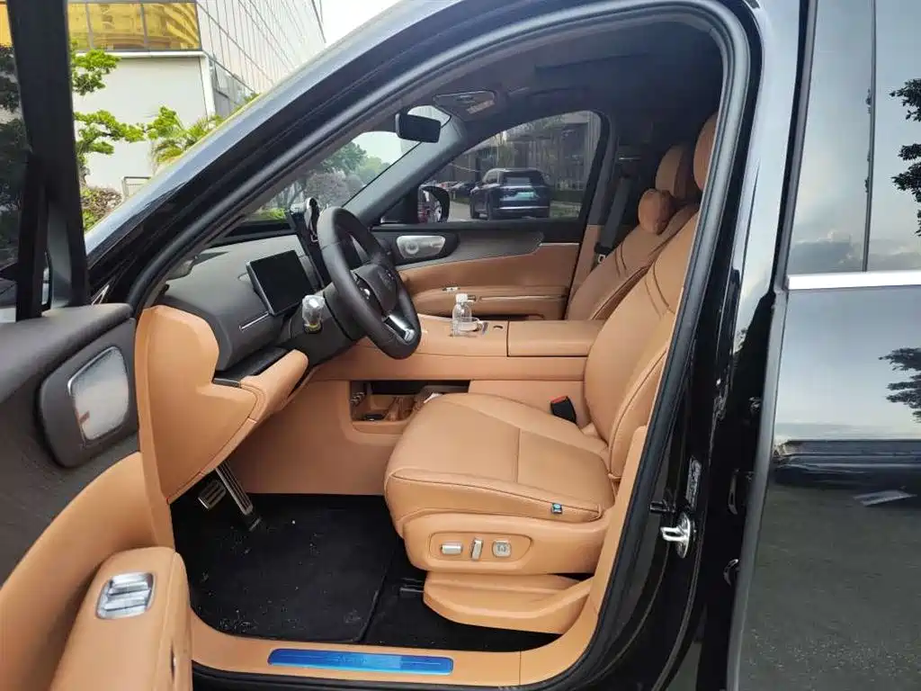 Leapmotor Leapmotor D19 — миниатюра 5