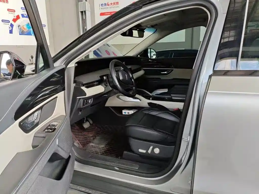 Lincoln Nautilus 2023 2.0T