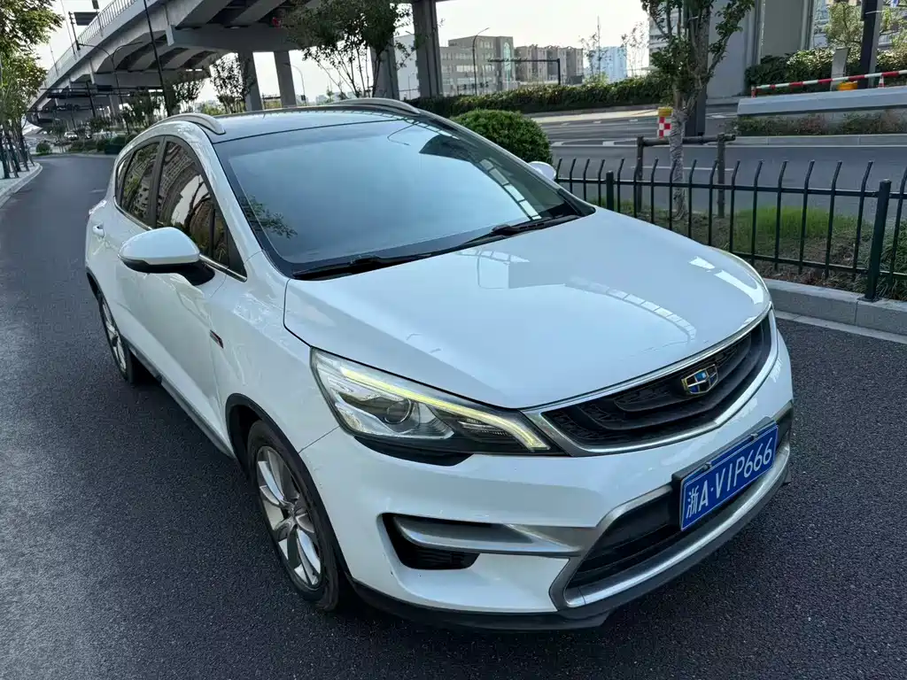 Geely Emgrand GS — миниатюра 3