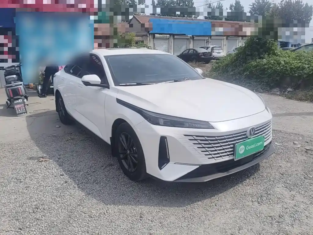 Changan Yida — миниатюра 4