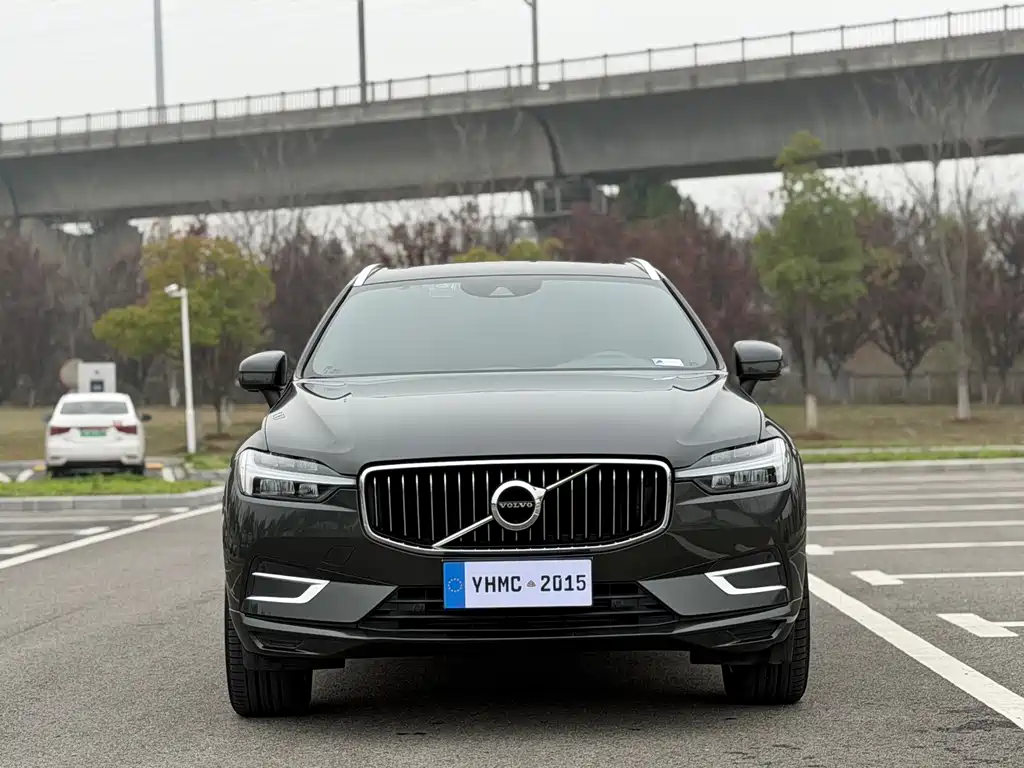 Volvo XC60 2021 T5 Luxury