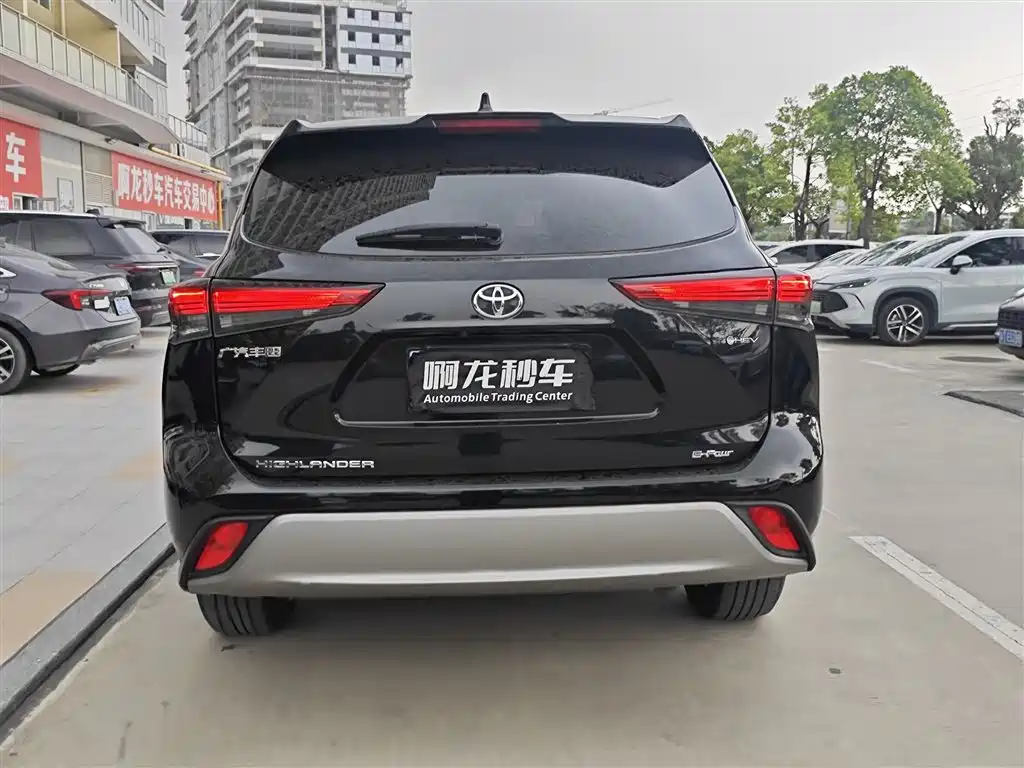 Toyota Highlander 2026 2.5L Elite 7 мест