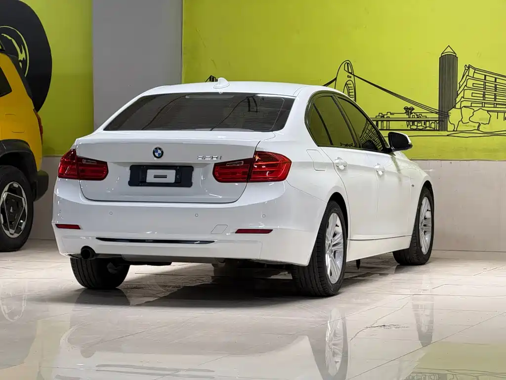BMW 3 Series (Import) — миниатюра 6