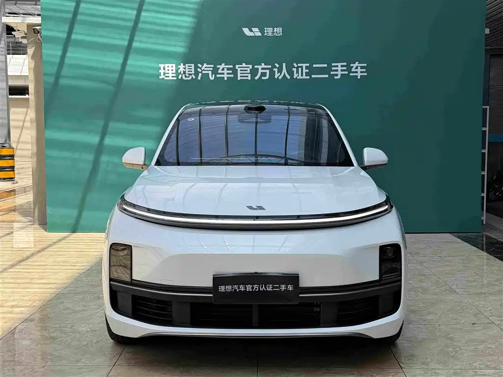 Li Auto Li L9 — миниатюра 2