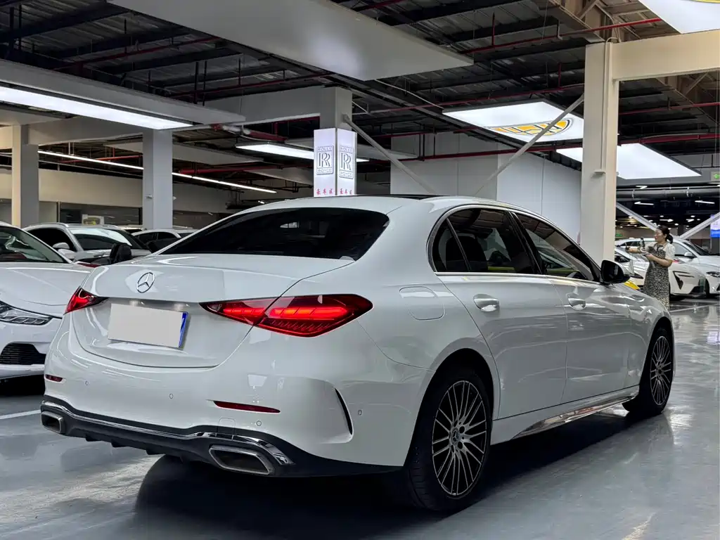 MERCEDES-BENZ C CLASS