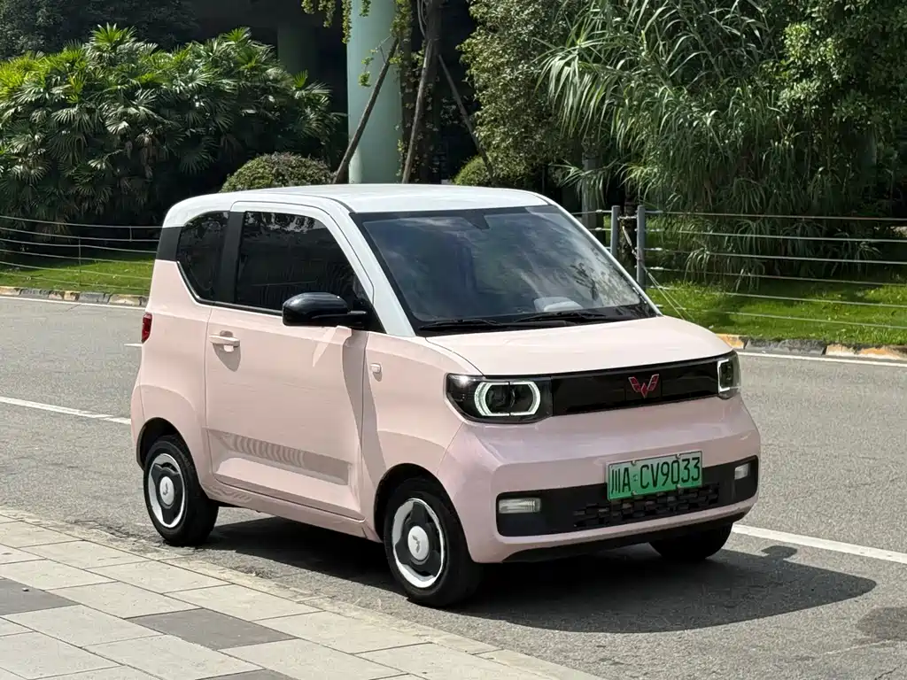 Wuling MINIEV — миниатюра 3