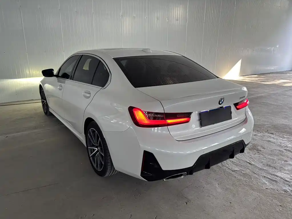 BMW 3 Series — миниатюра 5