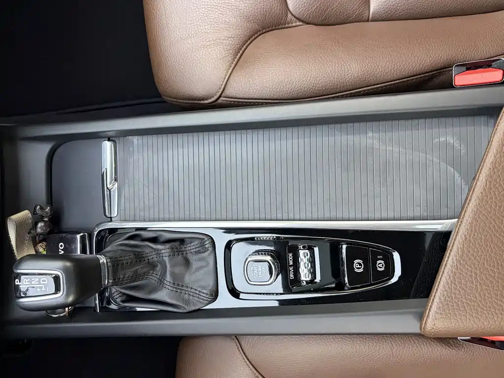 Volvo XC60 2020 T5 Luxury