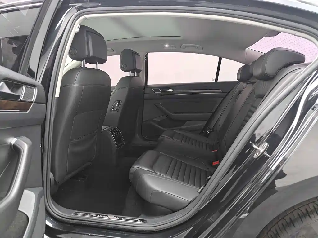 Volkswagen Magotan — миниатюра 11