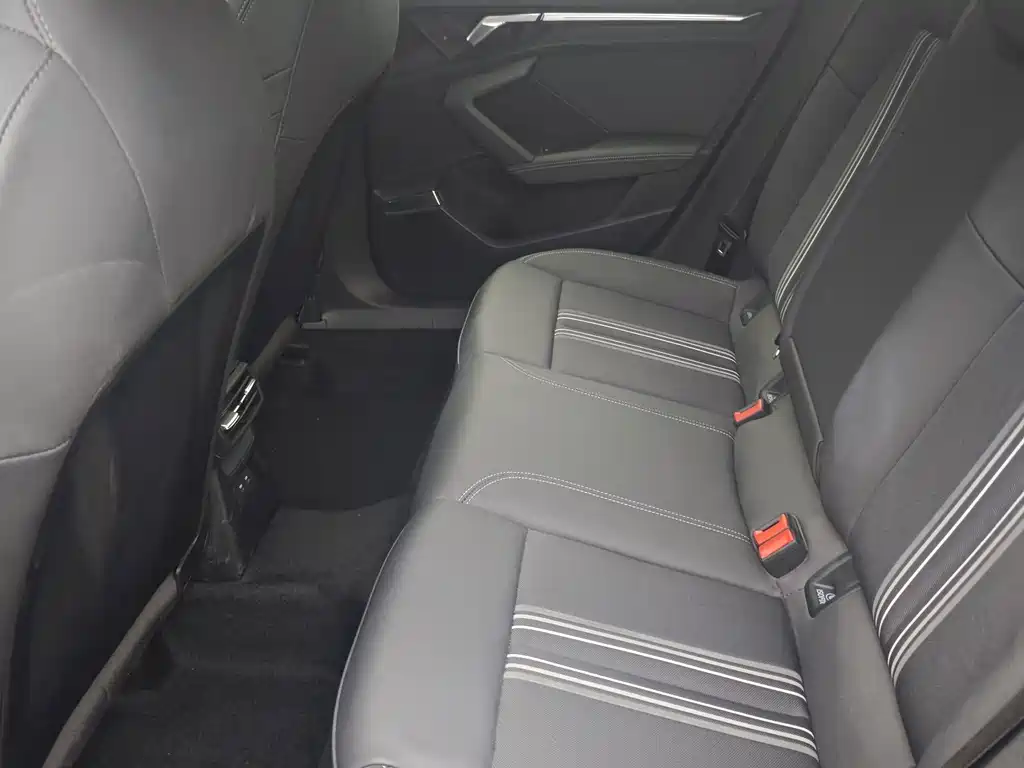 Audi A3 — миниатюра 11