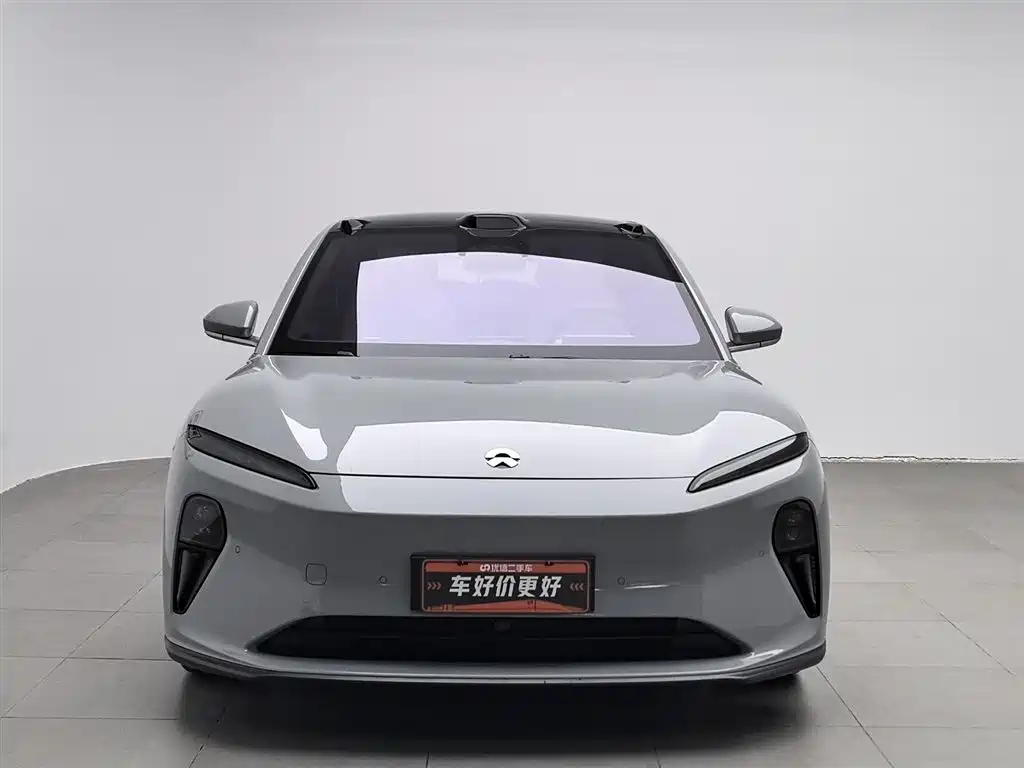 NIO NIO ET5T