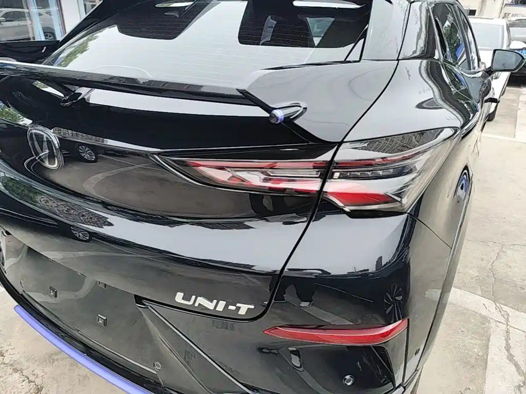 Changan UNI-T — миниатюра 8