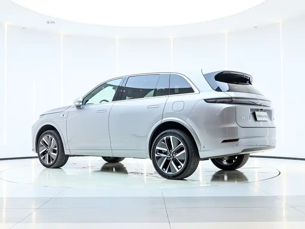 Li Auto IDEAL L7