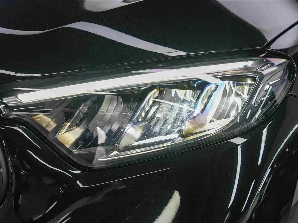 Mercedes-Benz GLC — миниатюра 12
