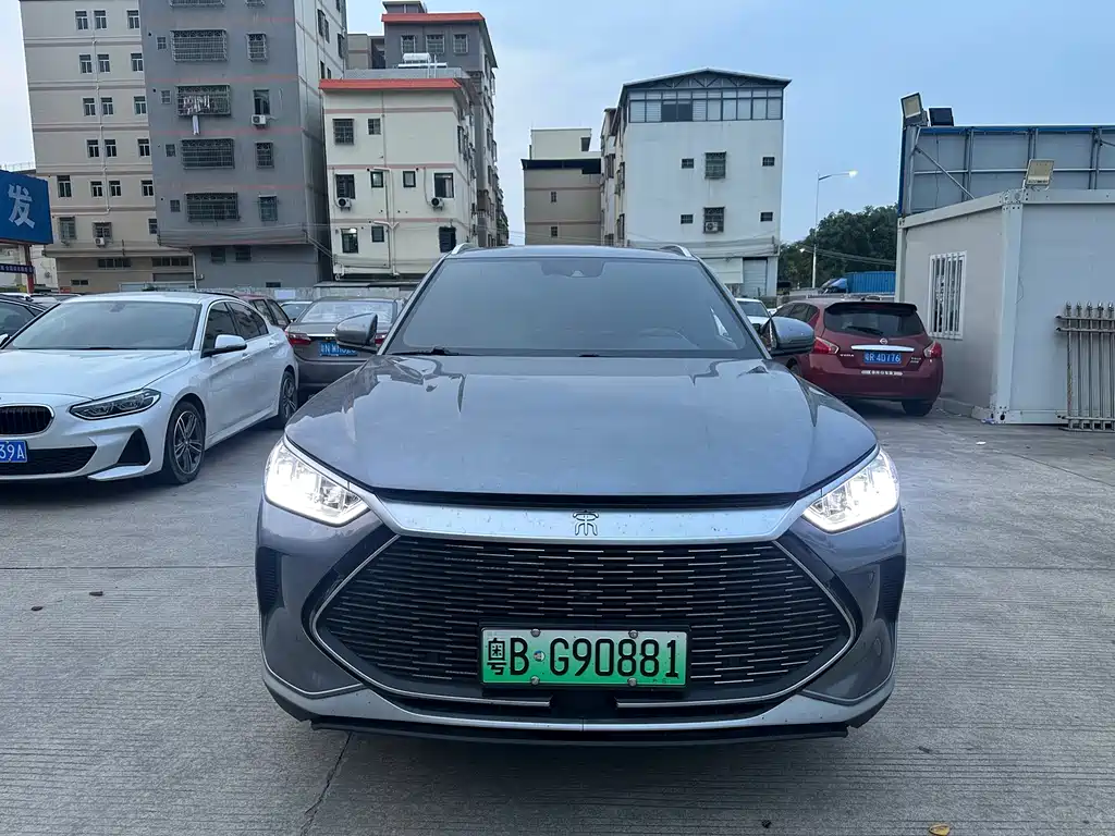 Byd PLUS 2023