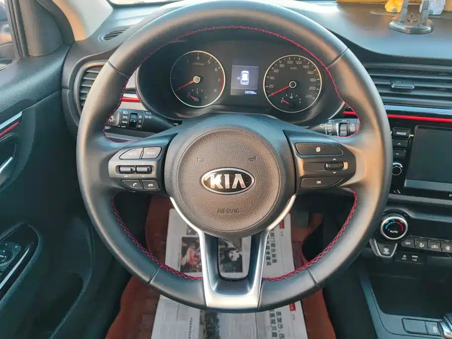 Kia KX Cross — миниатюра 15