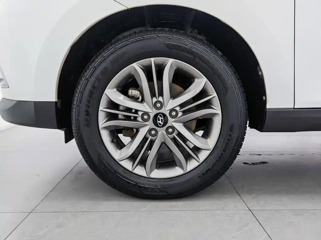 Hyundai ix35 — миниатюра 17
