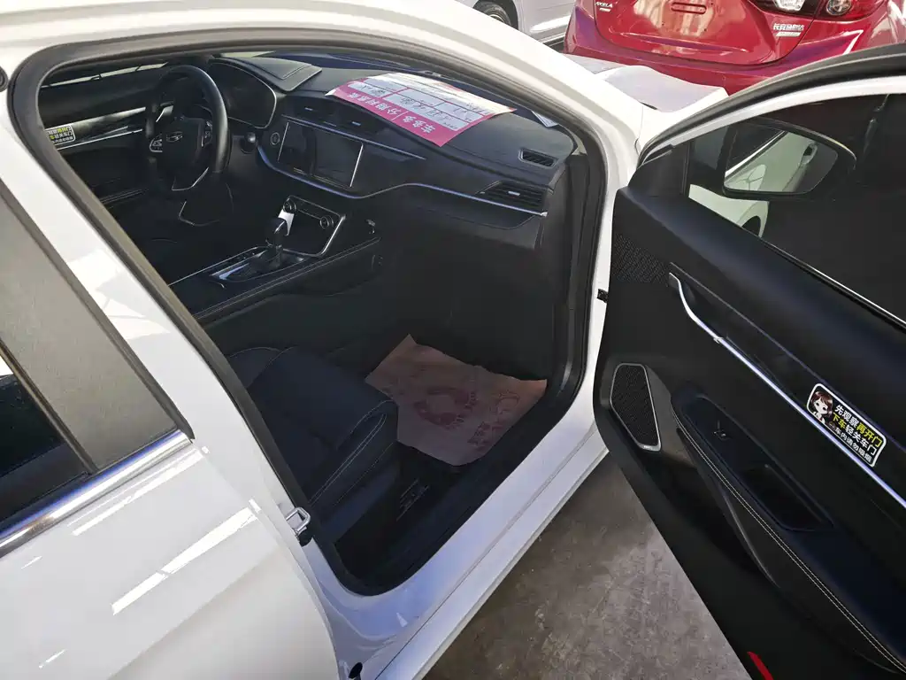 Geely Binrui — миниатюра 10