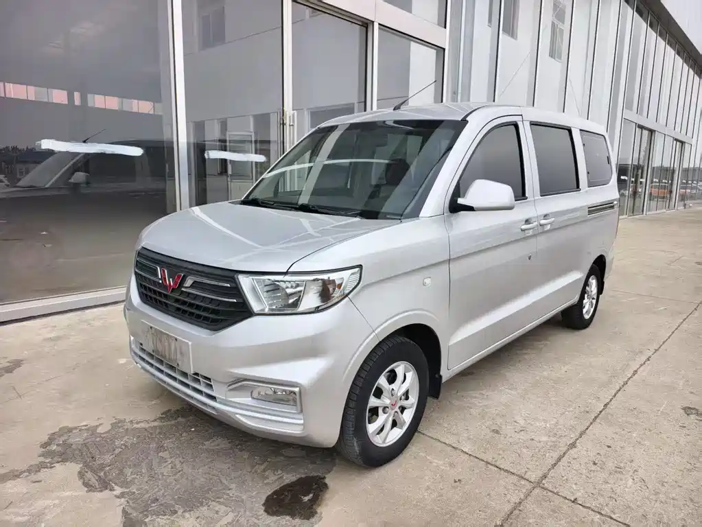 Wuling Hongguang V 2023