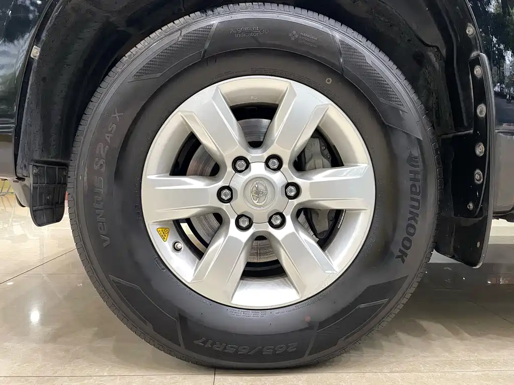 Toyota Prado (Import) — миниатюра 21
