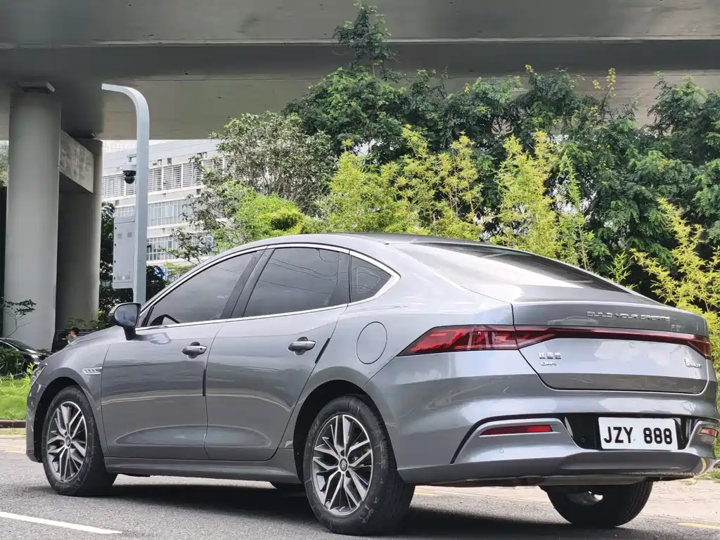 BYD Qin Plus PLUS 2021 DM-i 55KM Flagship
