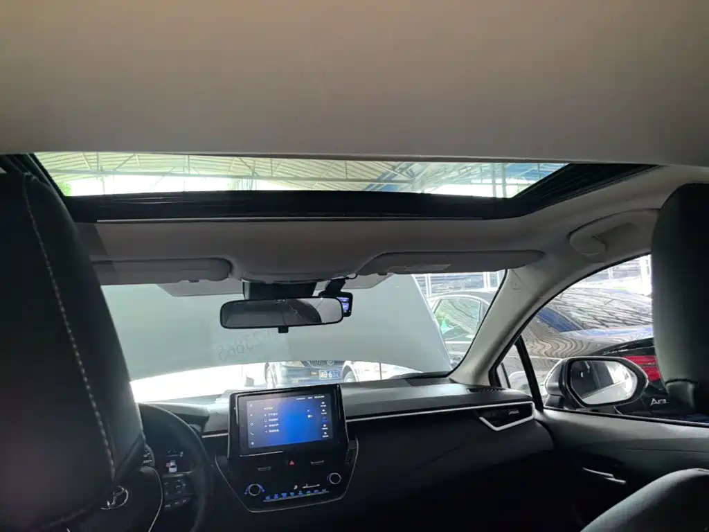 Toyota Corolla — миниатюра 18