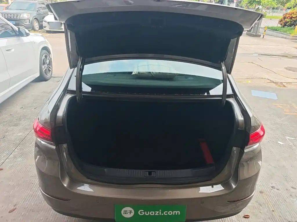 Buick Excelle — миниатюра 19