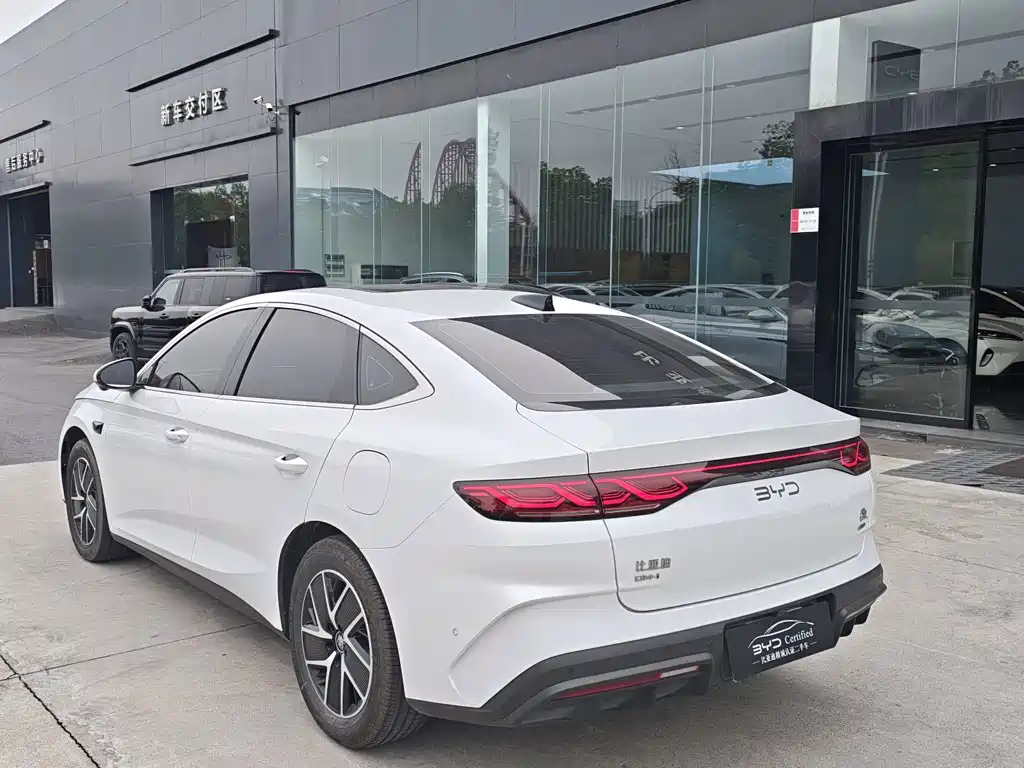 BYD Qin L — миниатюра 4