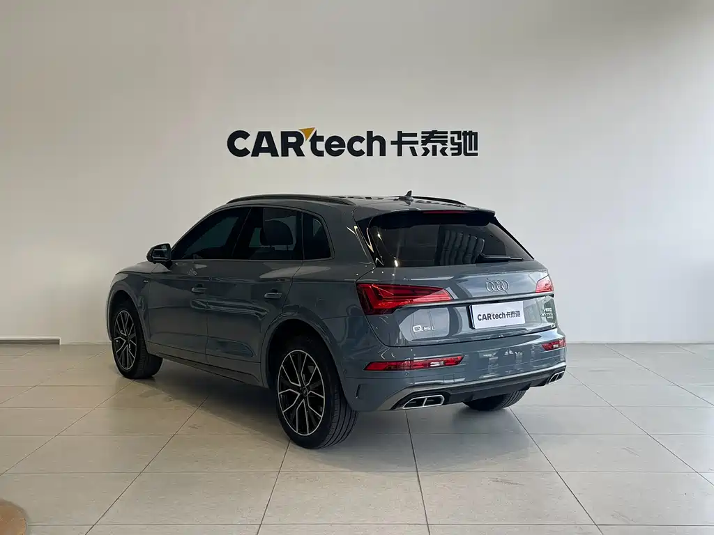 Audi Q5L 2022 40T RS