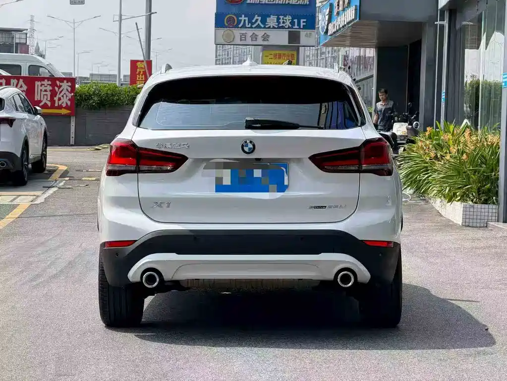 BMW X1 — миниатюра 8