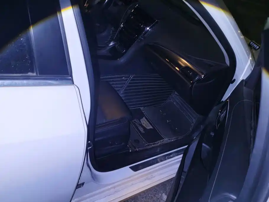 Cadillac ATS-L — миниатюра 8