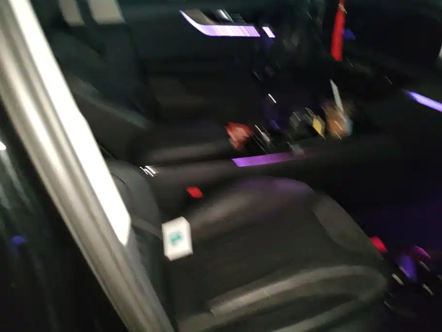 Hongqi Hongqi HS5 — миниатюра 8