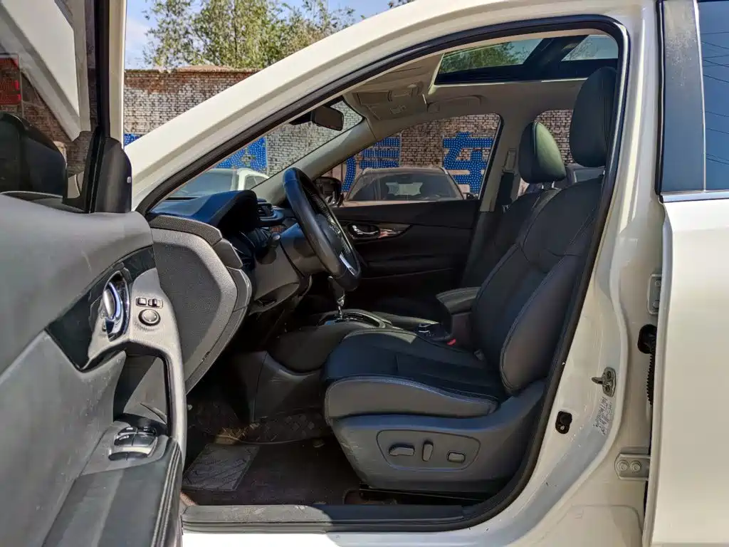 Nissan X-Trail — миниатюра 7