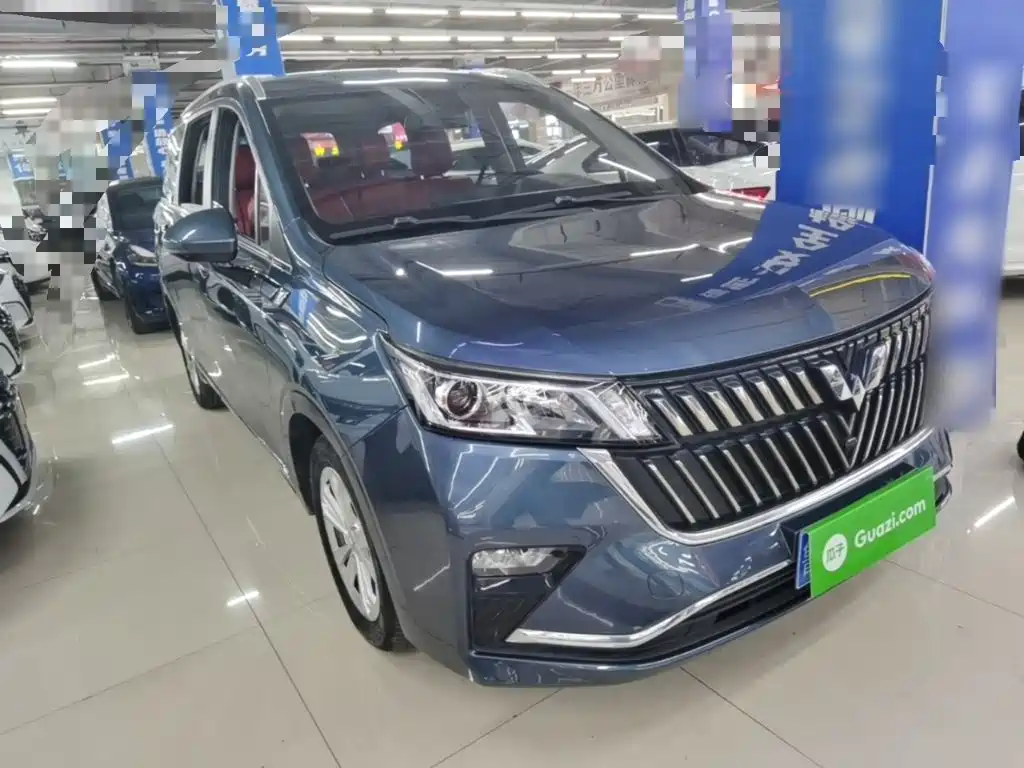 Wuling Jiachen — миниатюра 4