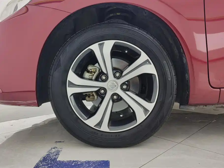 Nissan Tiida 2020 1.6L CVT